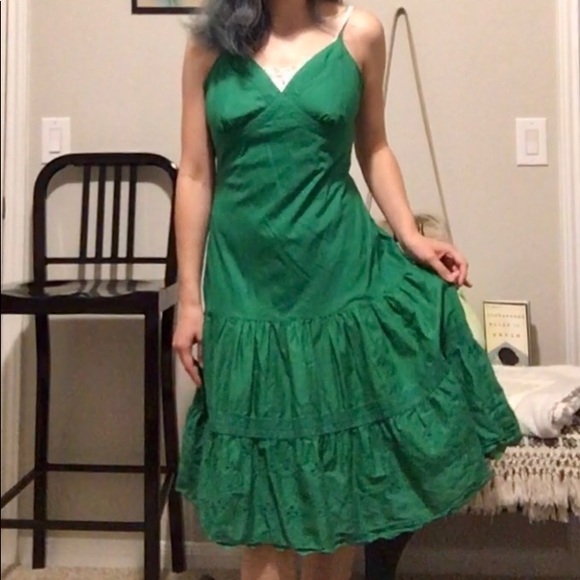 Emerald Green Dress - Picture 2 of 4